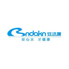 安達康